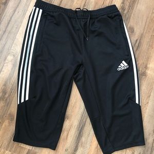 adidas Mens Tiro 3/4 training pant.
